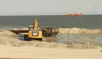 Dredge ship Liberty Island and pumpout